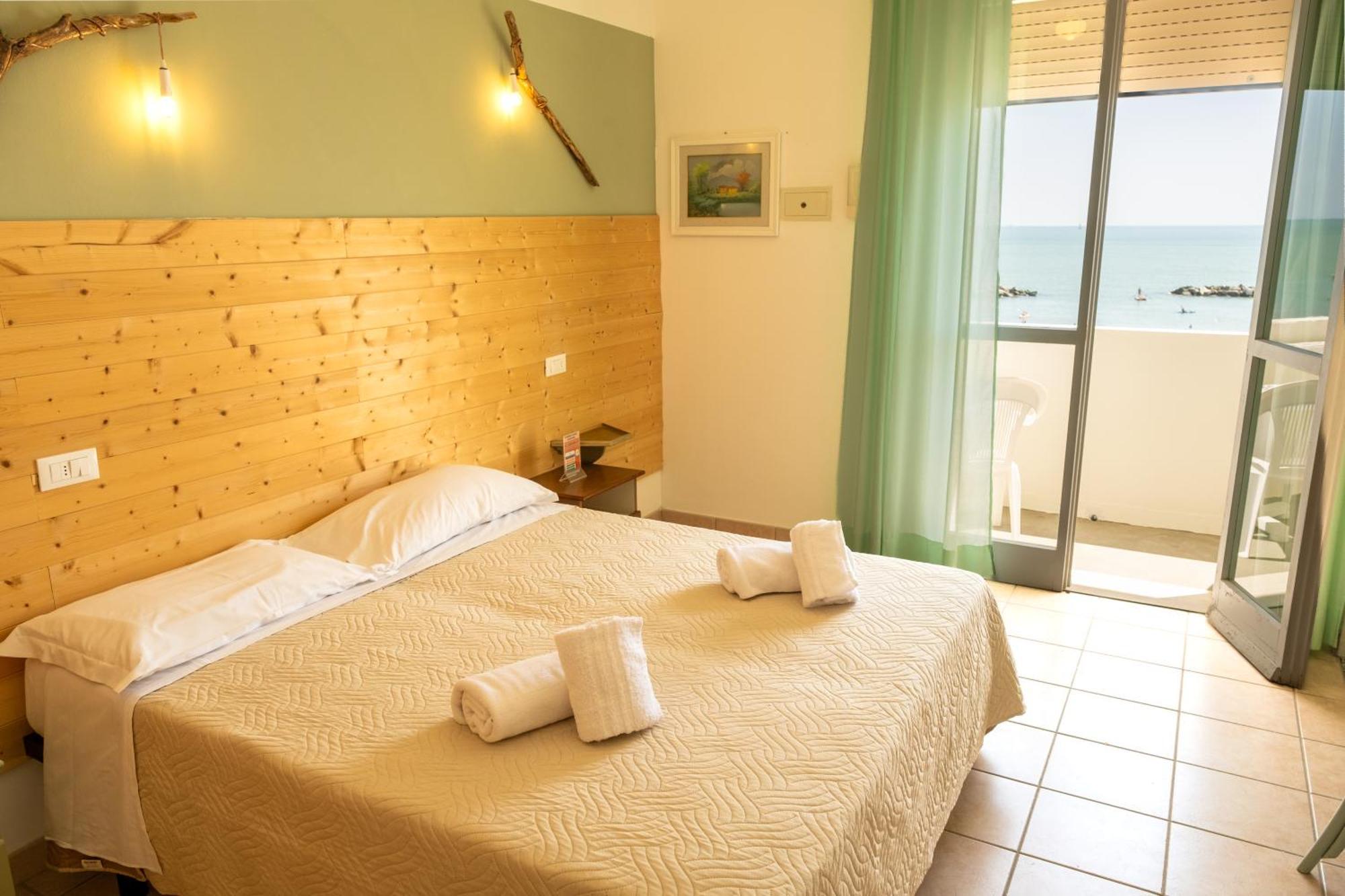 Hotel Tokio Village - Azzurro Club Lido Di Savio Luaran gambar